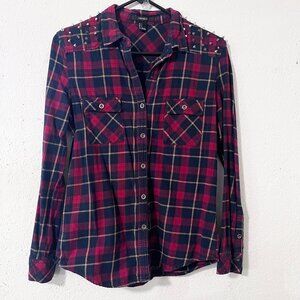 Forever 21 Plaid Spiked Shoulders Long Sleeve Button Up Shirt Size Small‎